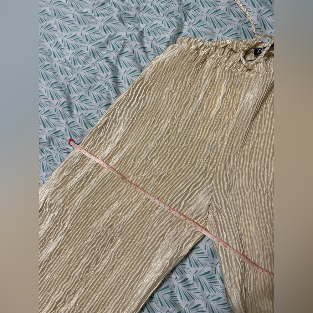 NWT BLOG FAVE ZARA Silk-satin Pleated Pants + top set in Gold/light yellow sizes - Picture 16 of 16